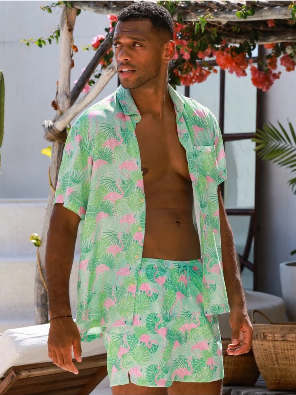KENNY FLOWERS Sunshine State of Mind Button Down Hawaiian Shirt Flamingo Print L